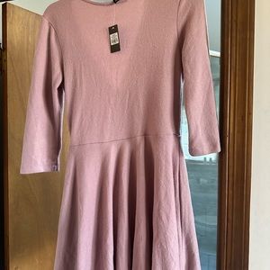 Pink women’s short dress size medium NWT long sleeves